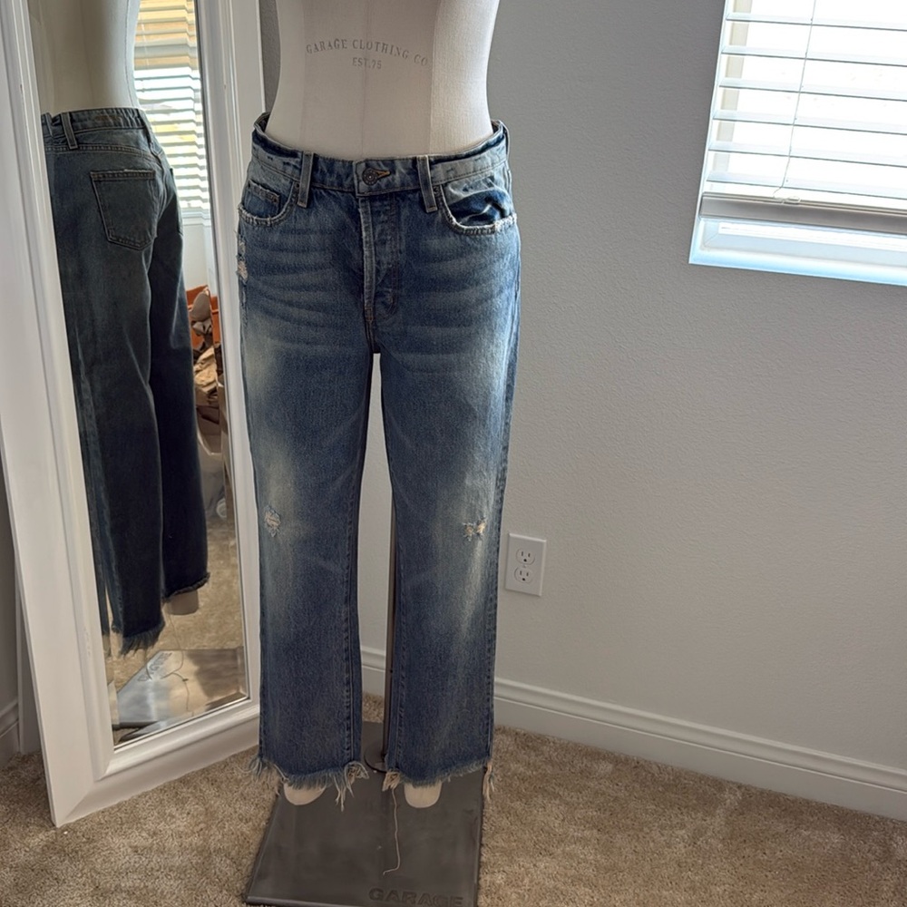 CARMAR 100% Cotton Cropped Jeans Straight Leg High Rise Distressed Frayed Hem 29